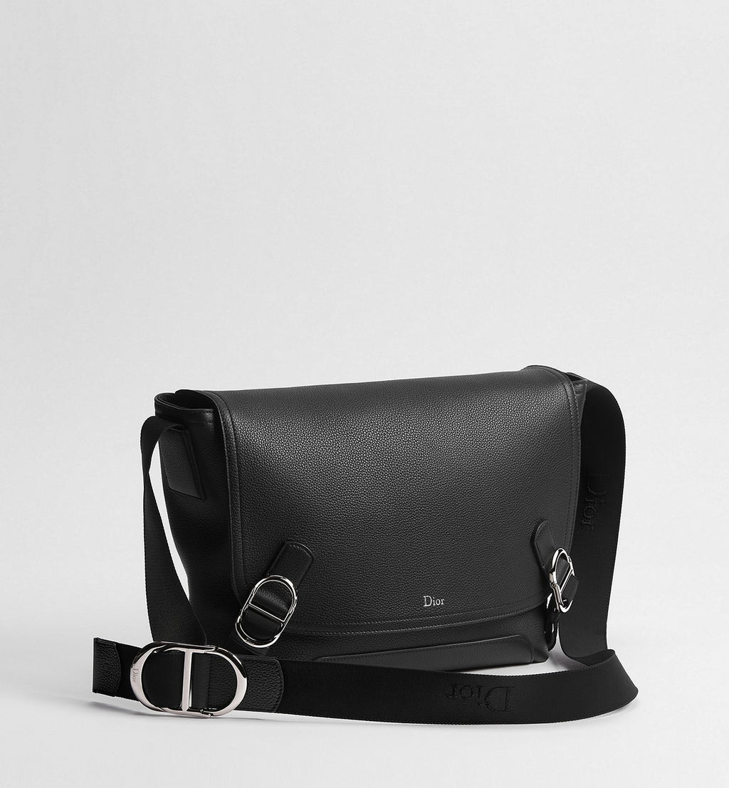 Medium Dior Jett Messenger 
Bag Color: Black Grained