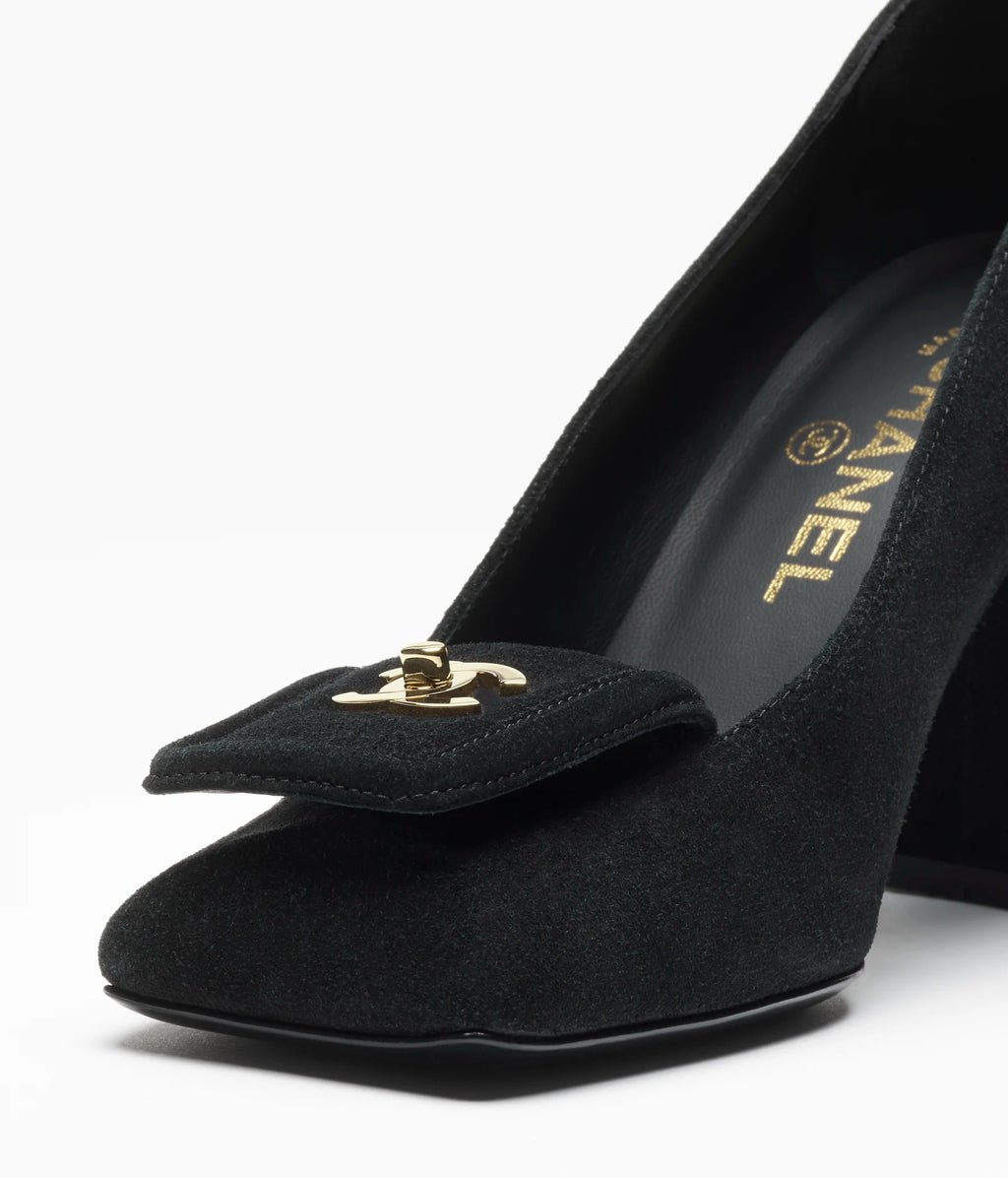 CHANEL Buckle Pumps

Color: Black