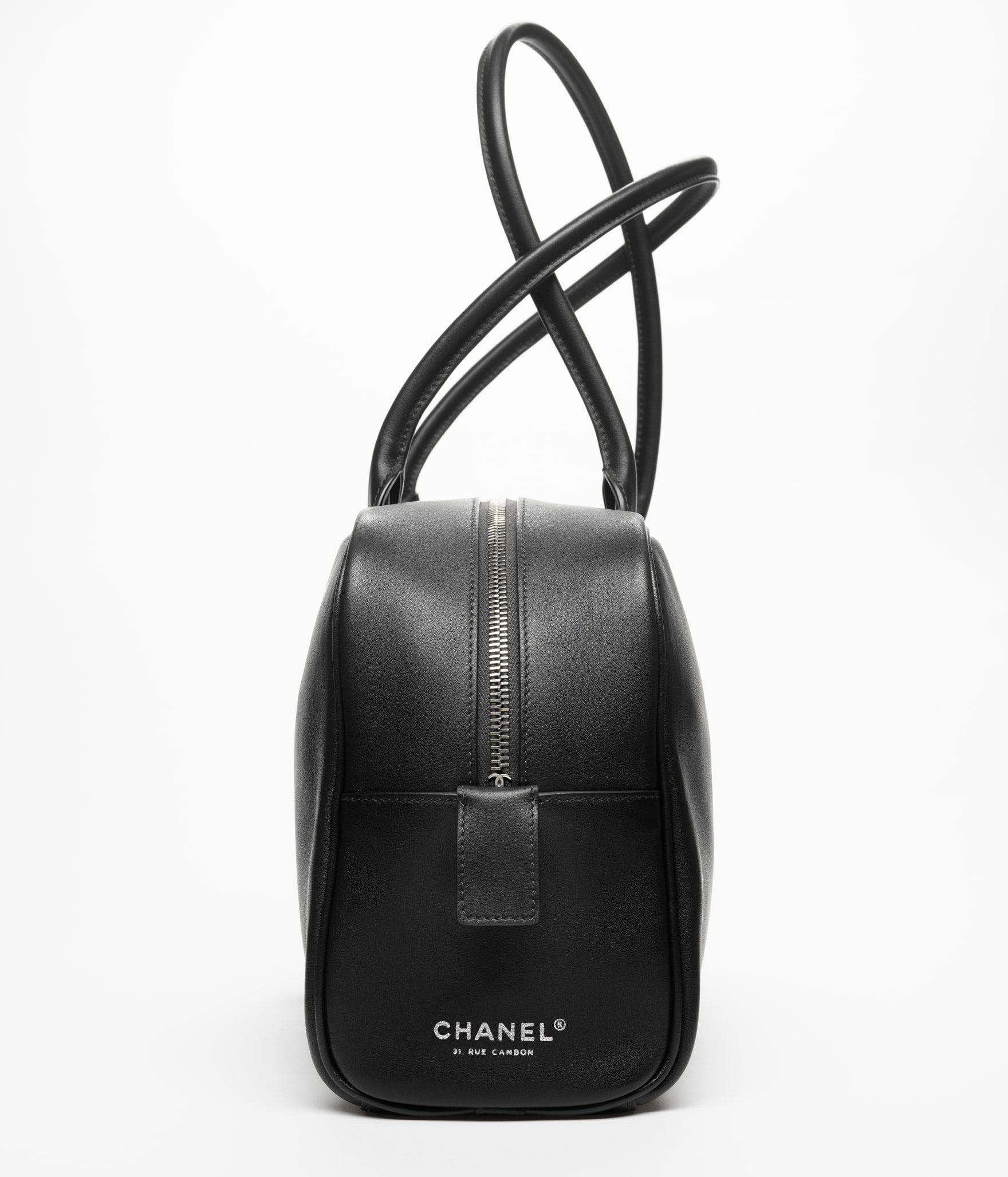 Chanel Bowling Bag

Piel lisa