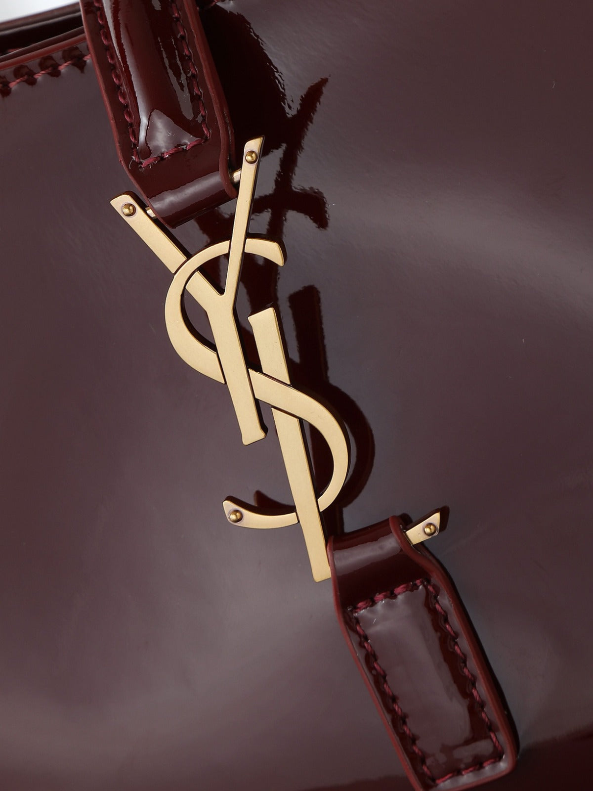 YSL Le 5 à 7 Bag