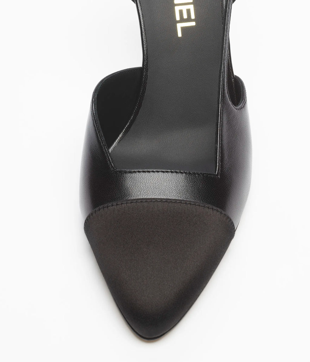 Chanel Cap-Toe Slingbacks

Color: Black