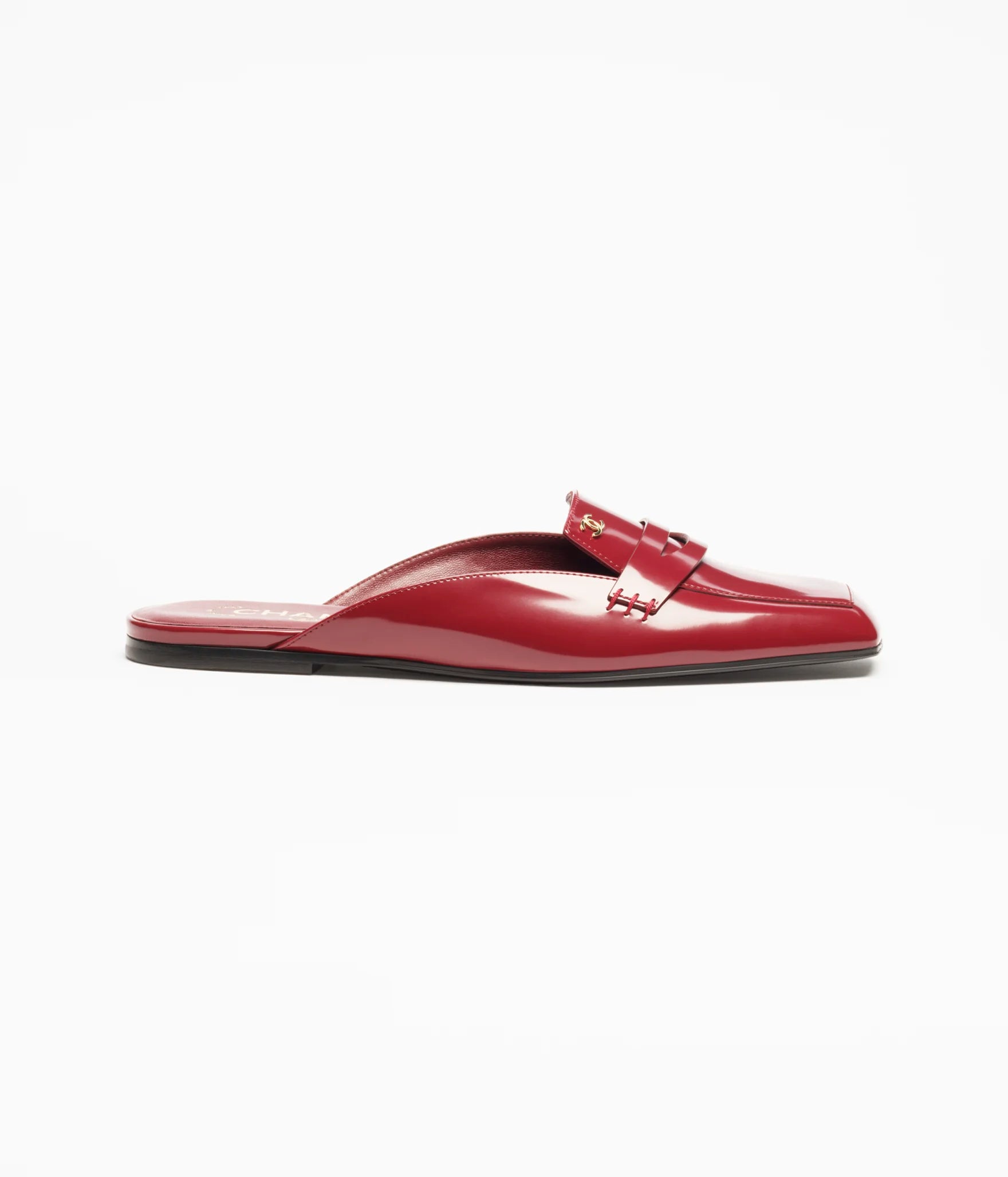 CHANEL Leather Loafers Mules

Color: Burgundy