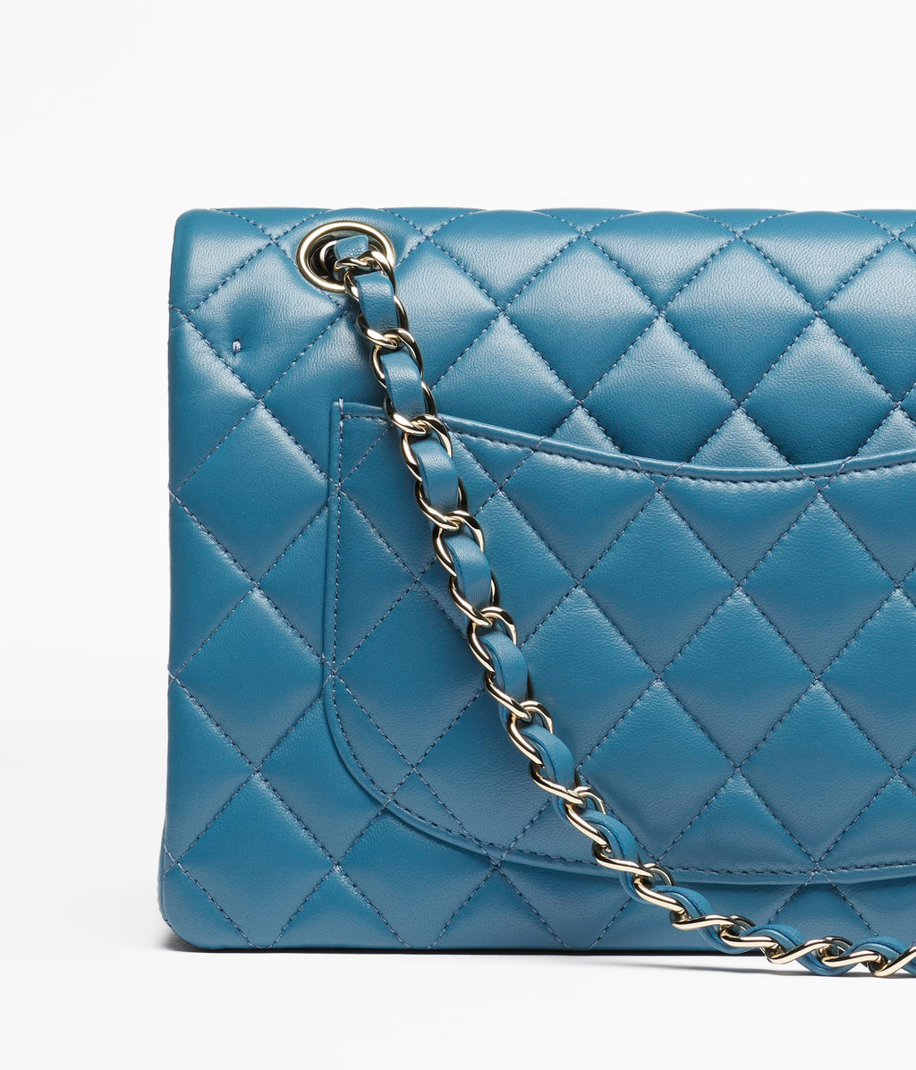 Chanel Small Classic Handbag

Lambskin Leather
