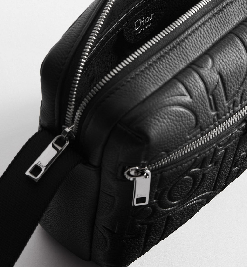 Dior Rider Zipped Messenger
Bag Color: Black Gravity