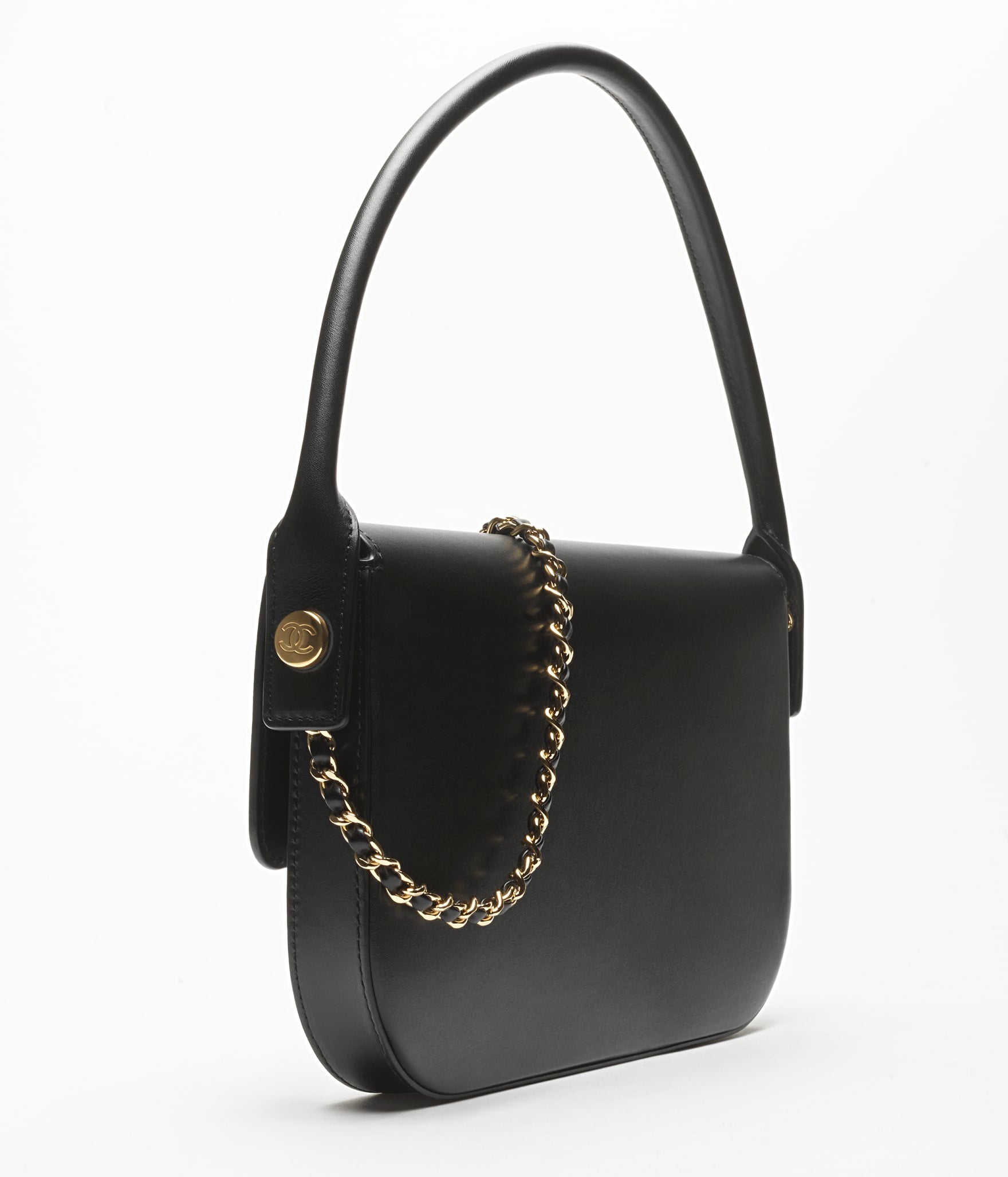 Chanel Kelly Handbag

Smooth Calfskin Leather