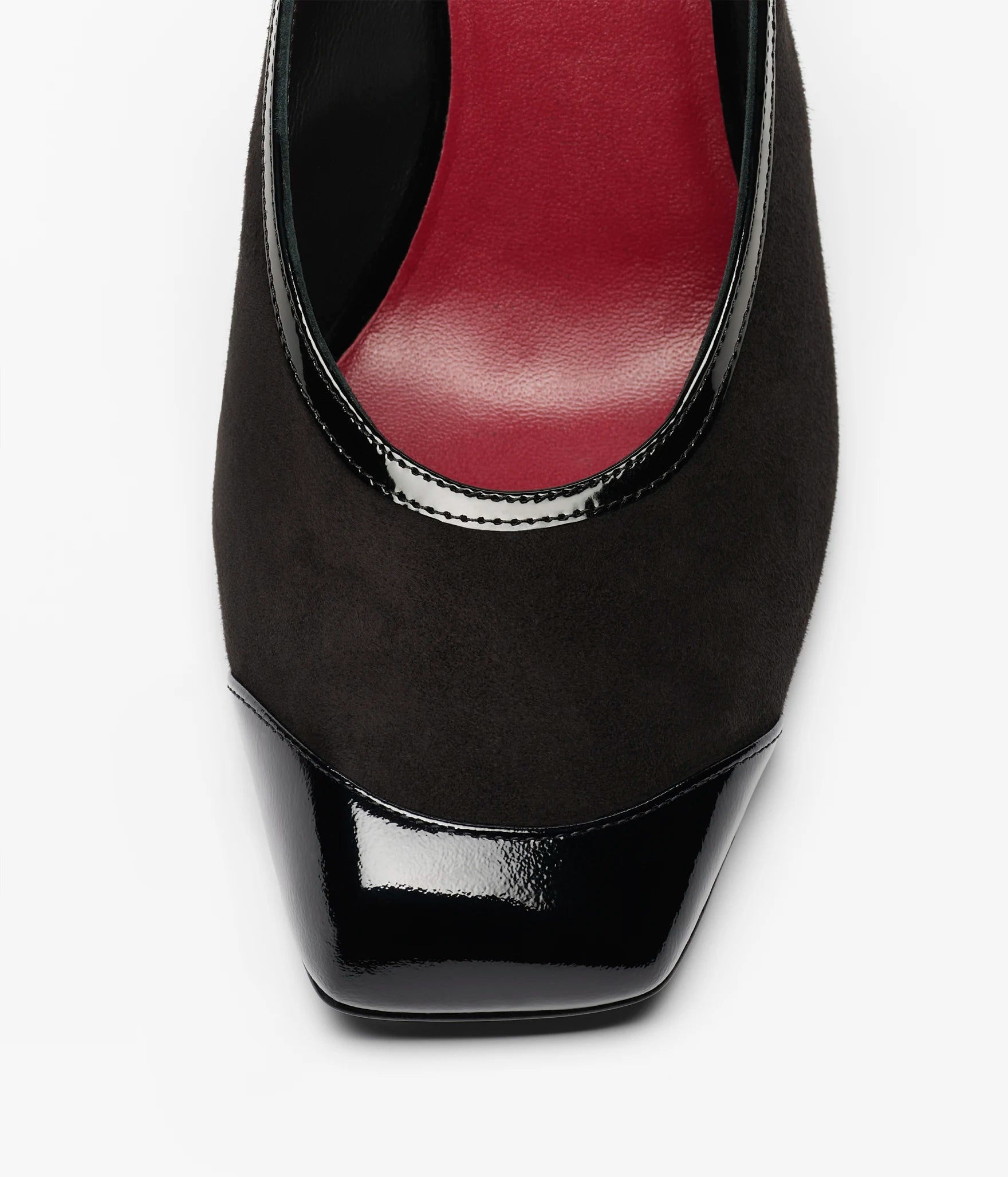 CHANEL Slingback Pumps

Color: Black