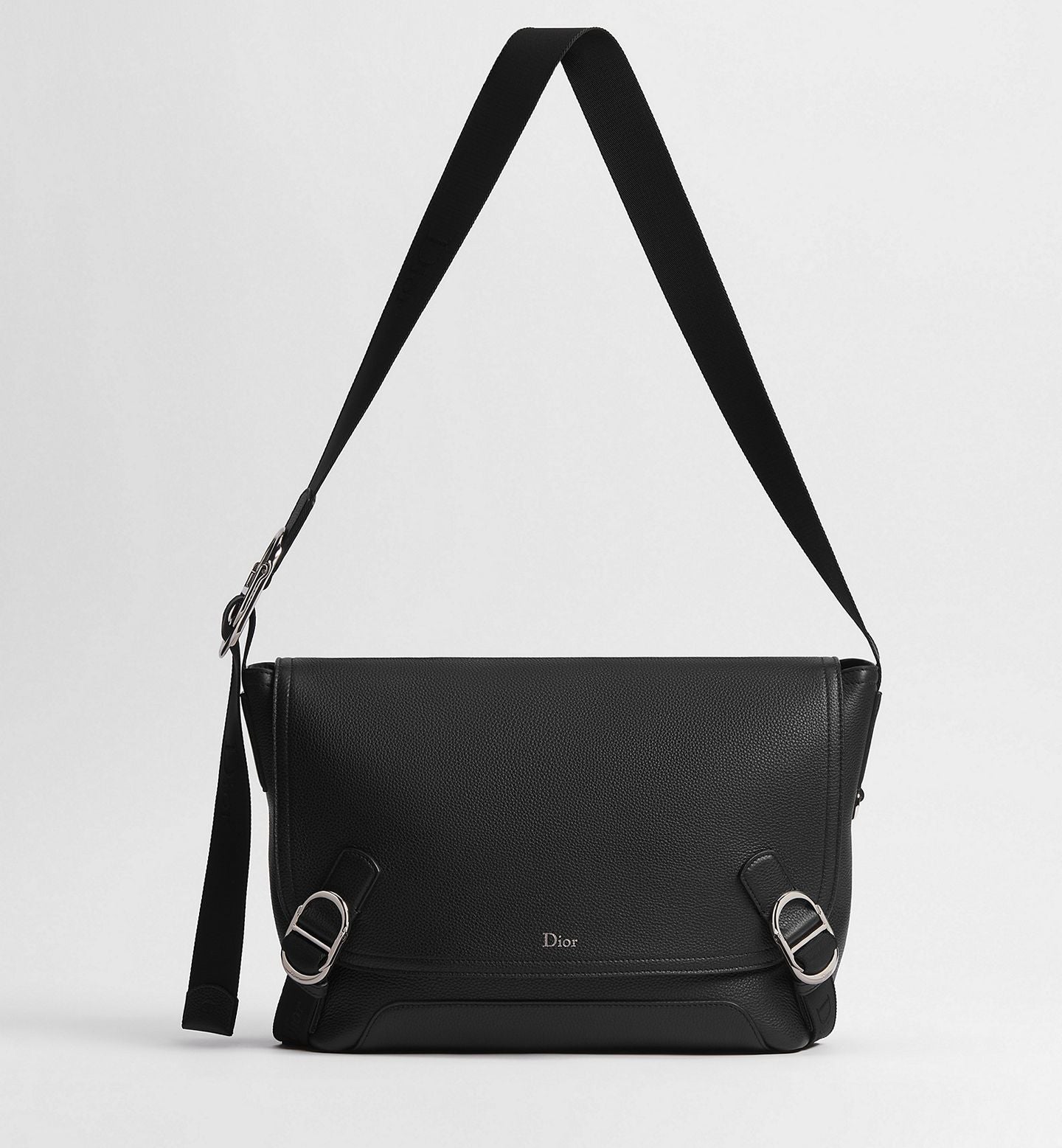 Medium Dior Jett Messenger 
Bag Color: Black Grained