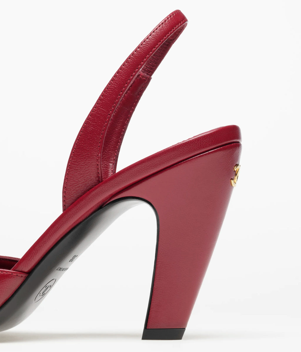 CHANEL CC Slingback Pumps

Color: Burgundy/Black
