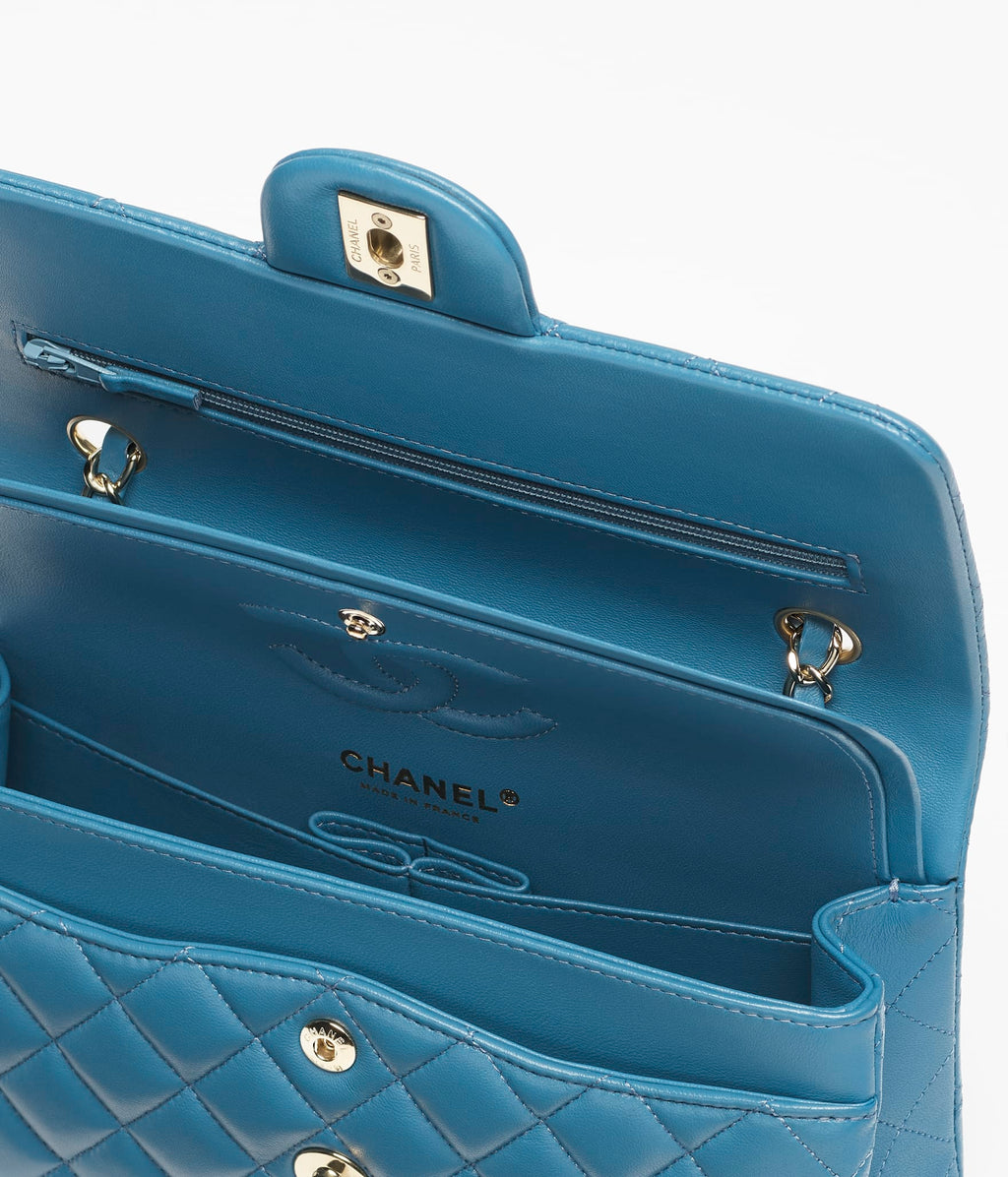 Chanel Small Classic Handbag

Lambskin Leather