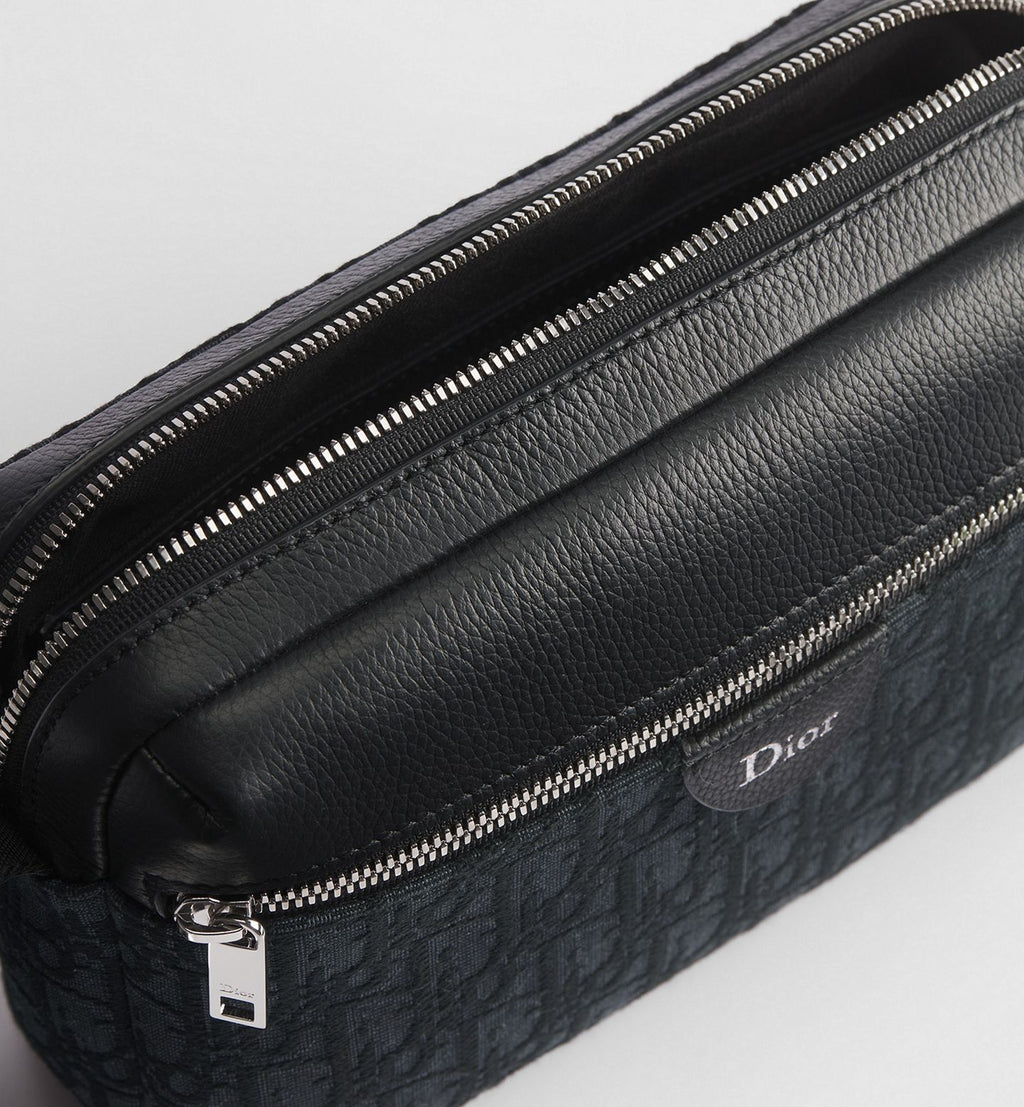 Dior Rider Zipped Messenger
Bag Color: Black Oblique