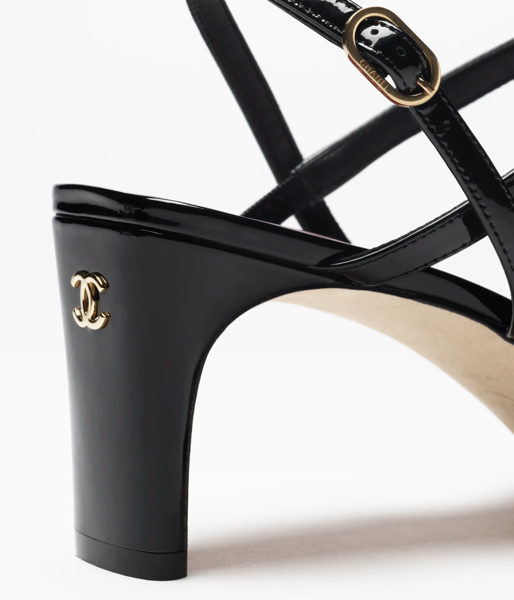 Chanel Mary Jane

Color: Black