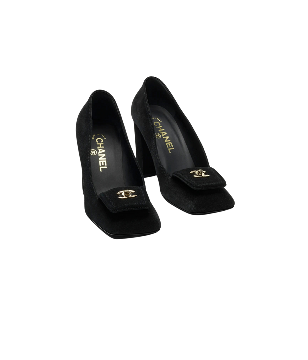 CHANEL Buckle Pumps

Color: Black