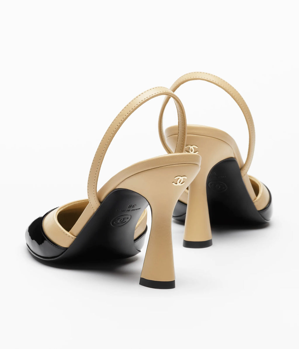 Chanel Cap-Toe Slingbacks

Color: Beige/Black