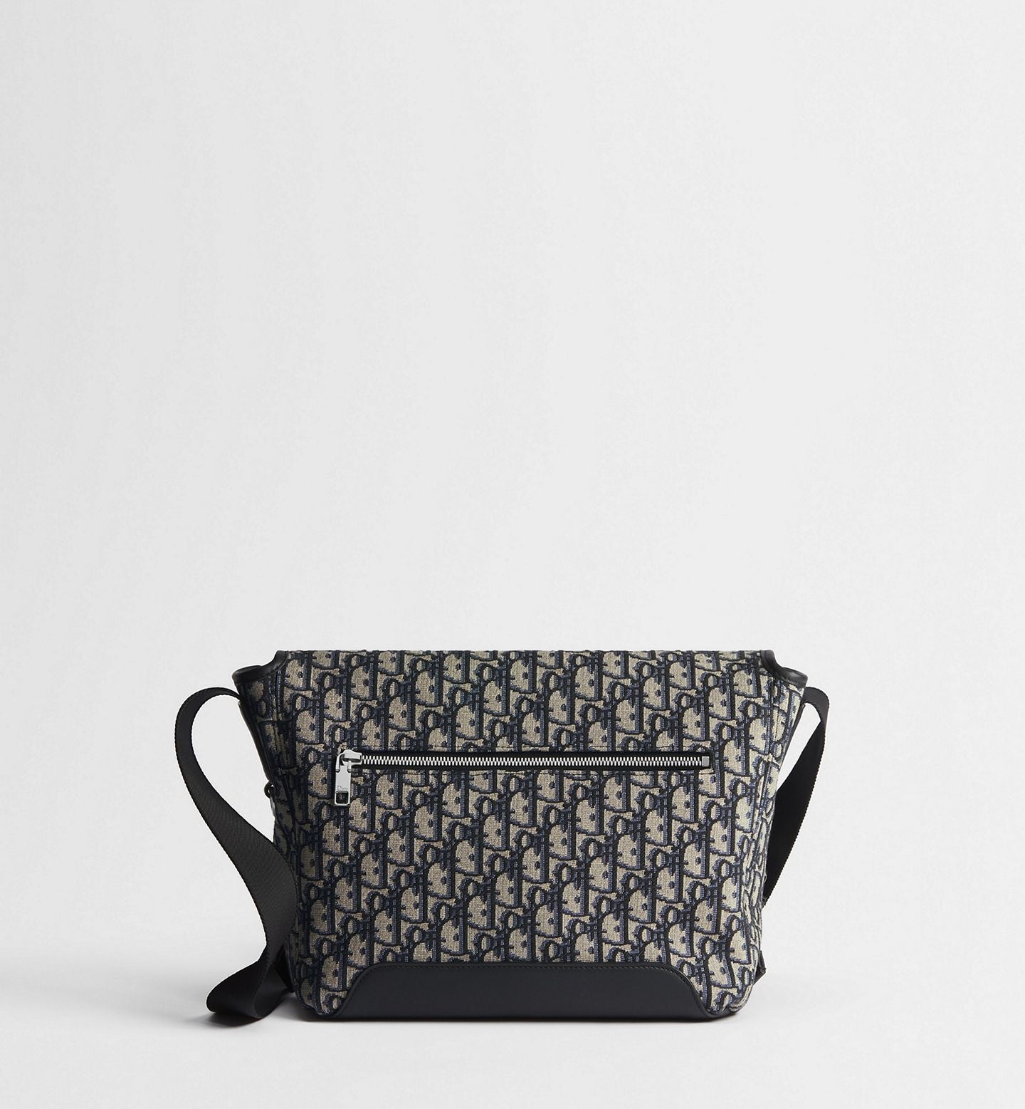 Small Dior Jett Messenger
Bsg Color: Beige/Azul