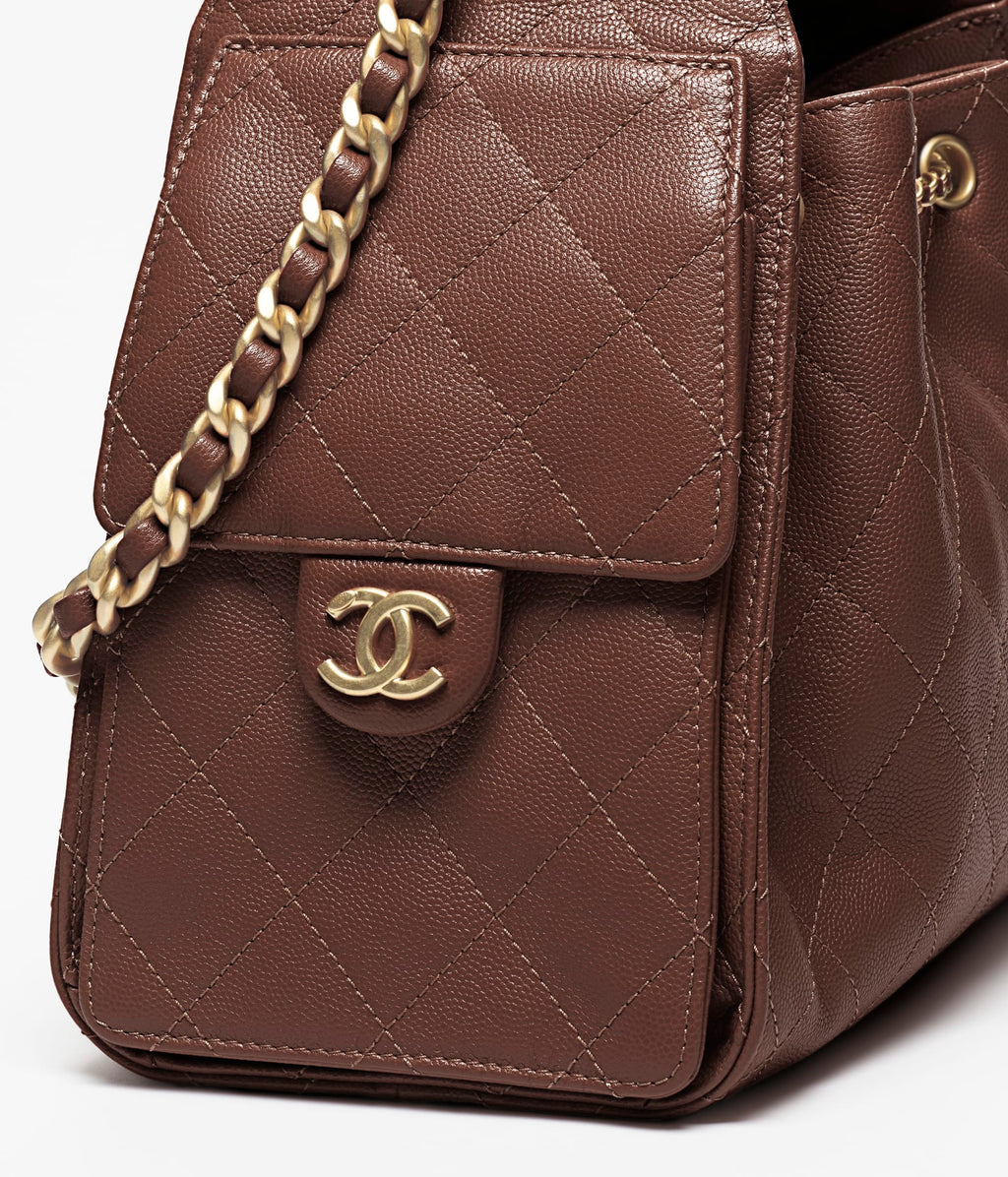 Chanel 25 Small Bag

Cuero caviar acolchado