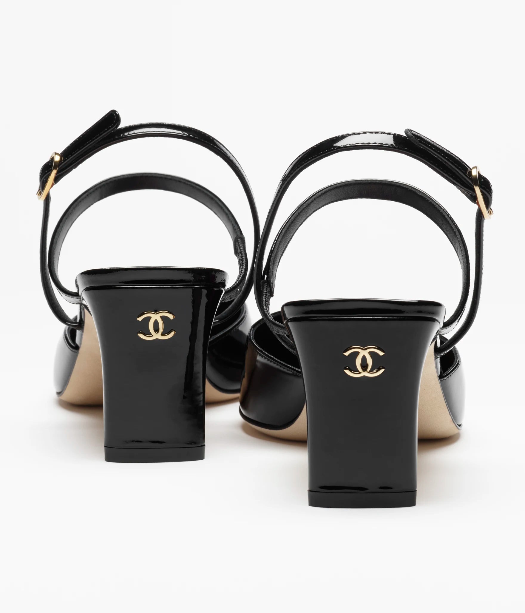 Chanel Mary Jane

Color: Black