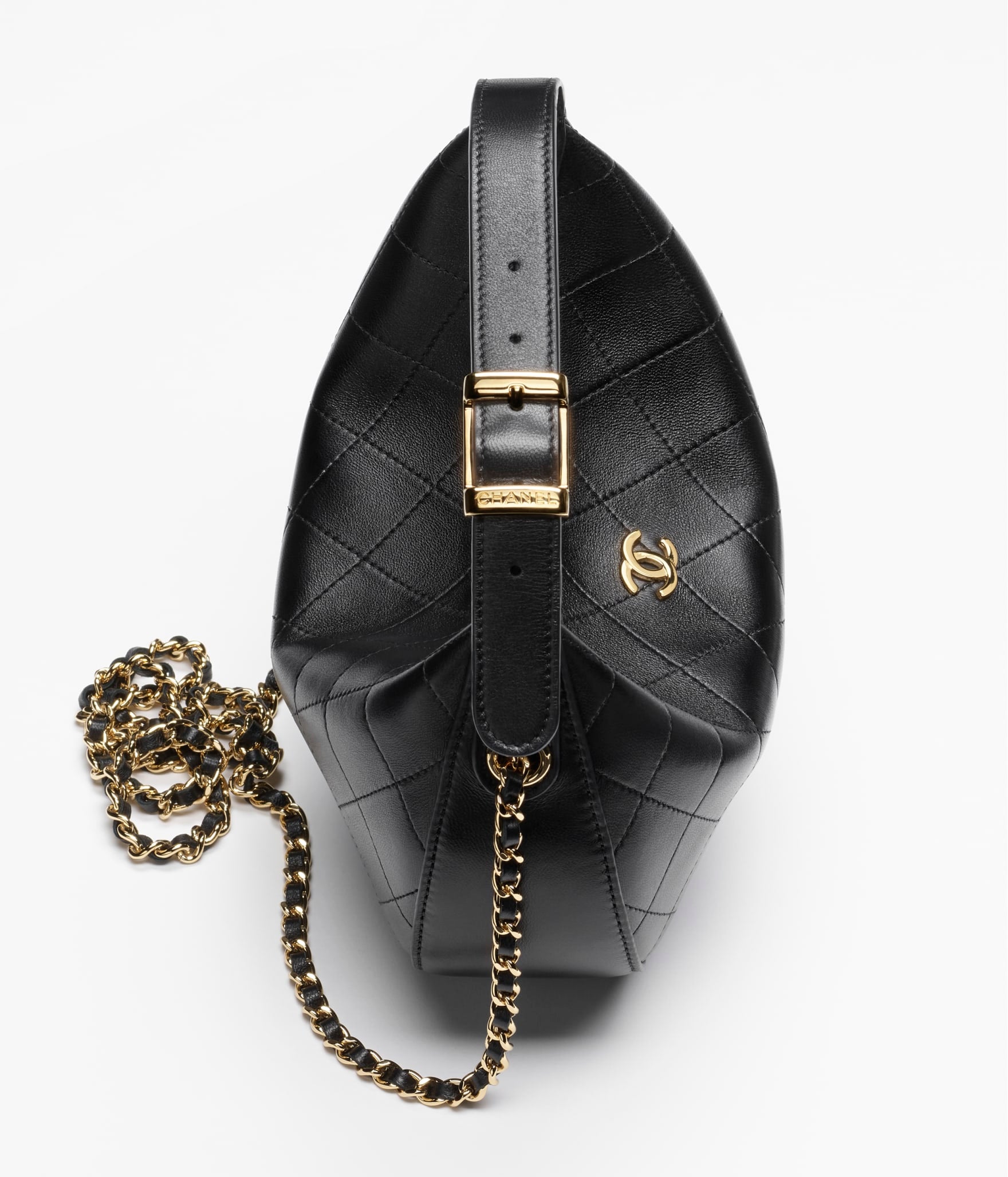 Chanel 25 Small Hobo Bag

Piel lisa acolchada