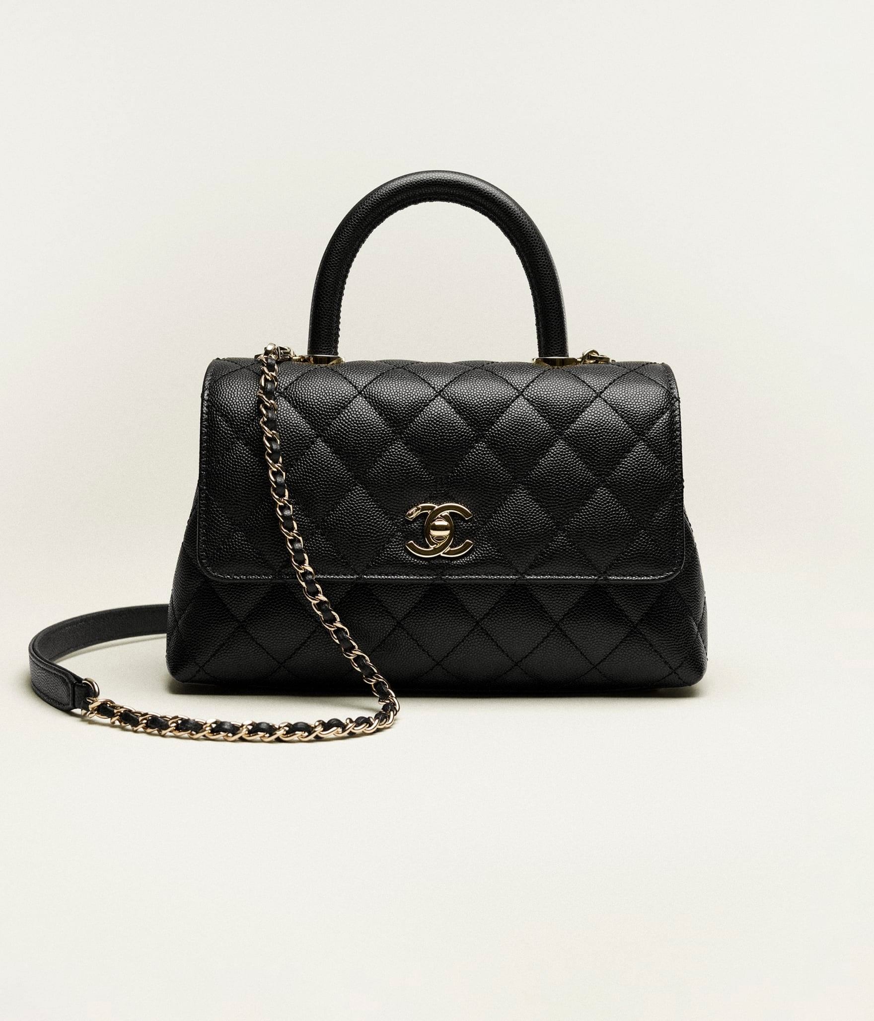 Chanel Coco Handle Small Handbag

Caviar Leather