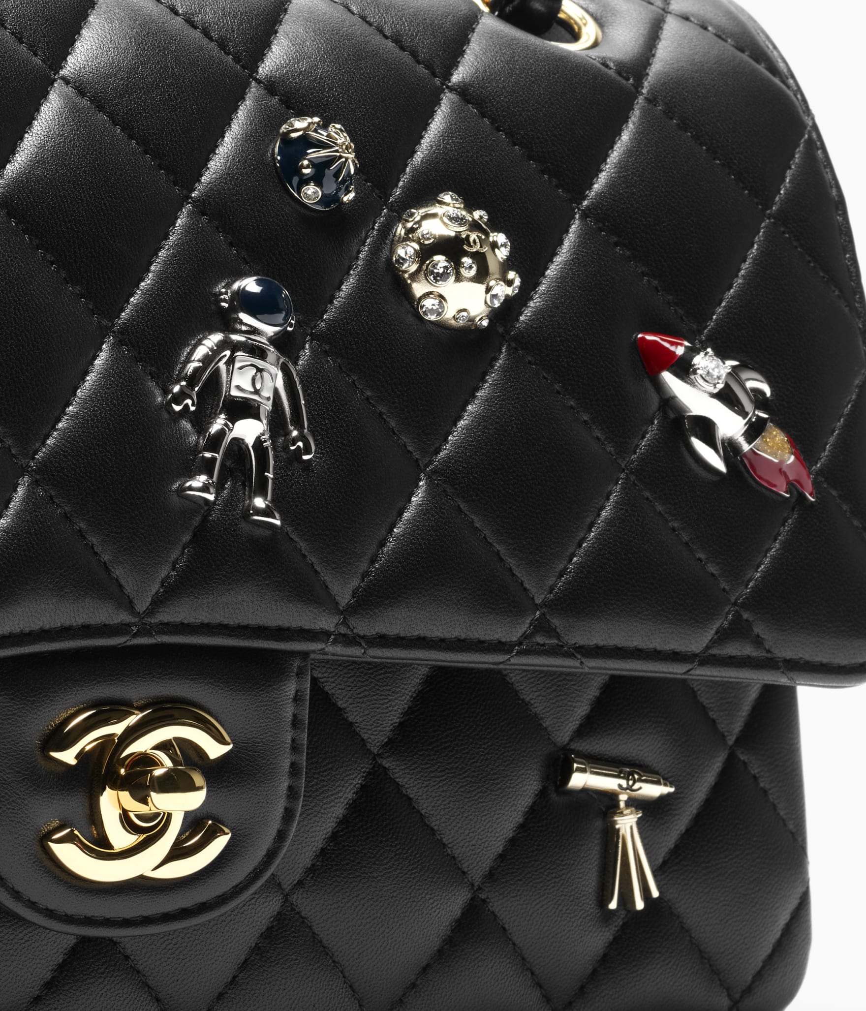 Chanel Classic 11.12 Handbag

Lambskin Leather with Embellishments