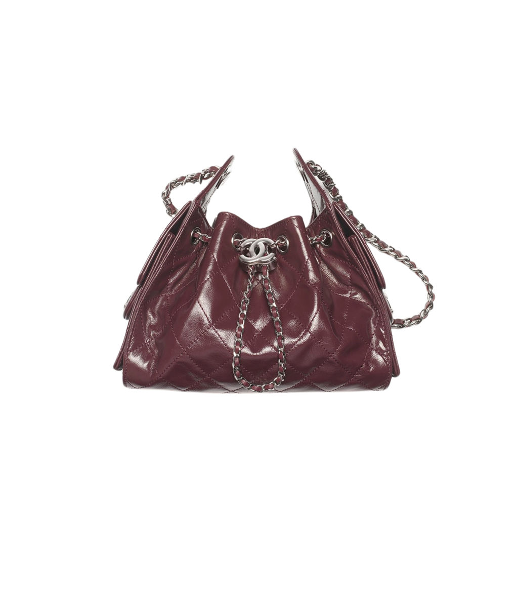 Chanel 25 Mini Bag

Charol acolchado
