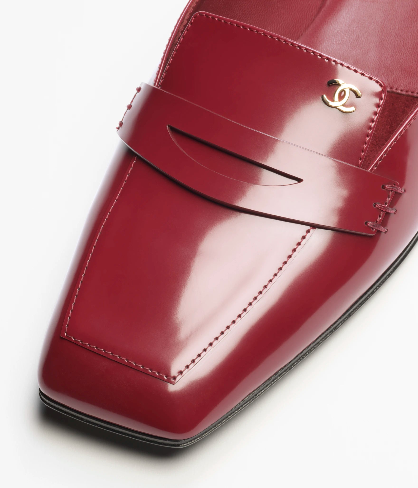 CHANEL Leather Loafers Mules

Color: Burgundy