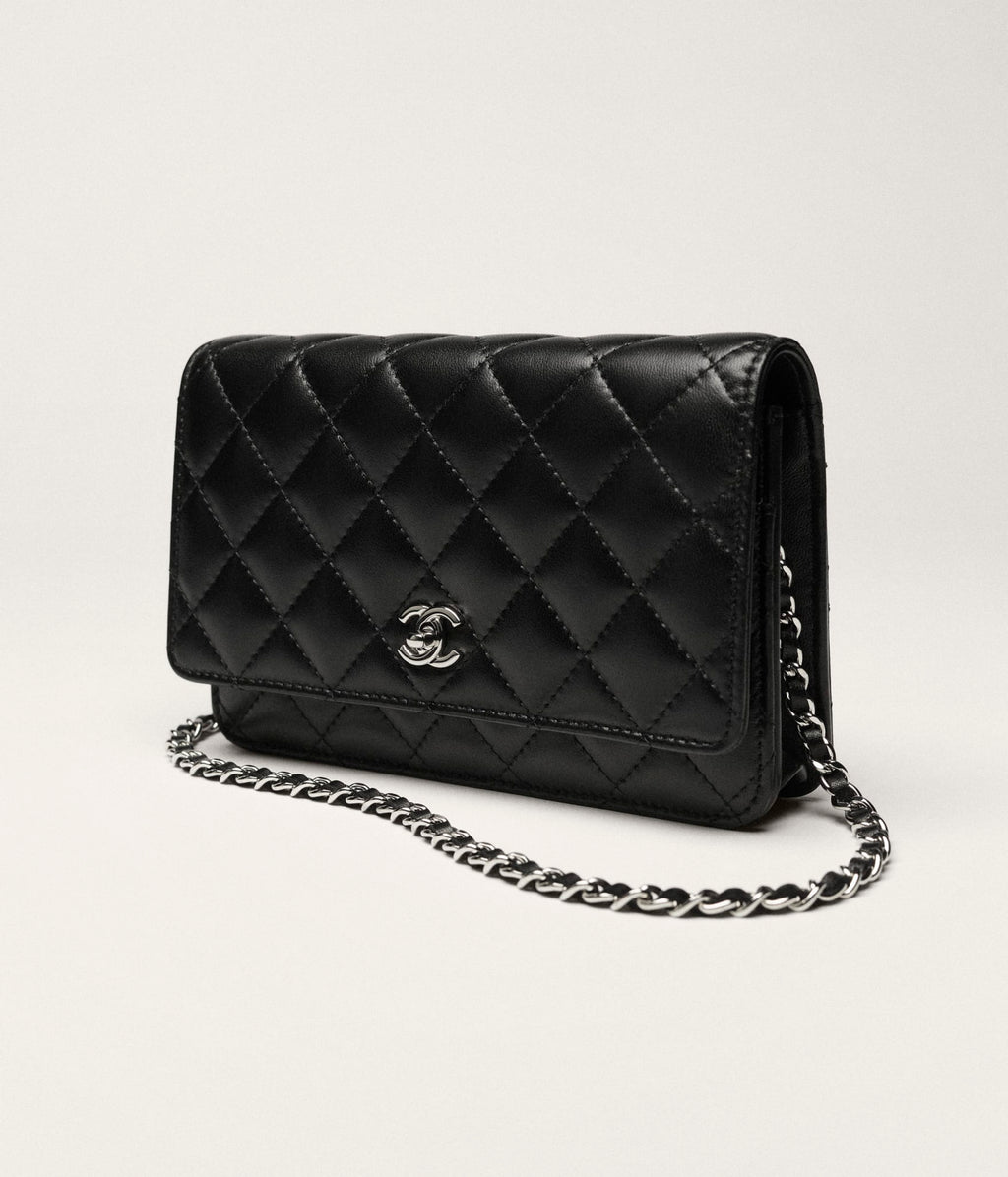 Chanel Wallet on Chain (WOC)

Lambskin Leather