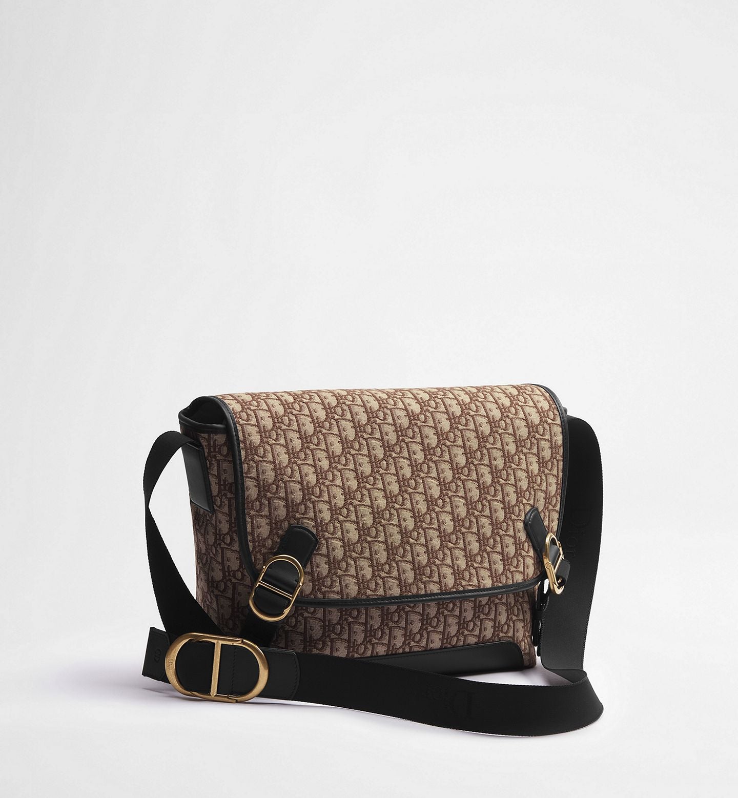 Medium Dior Jet Messenger
Bag Color: Beige/Marrón