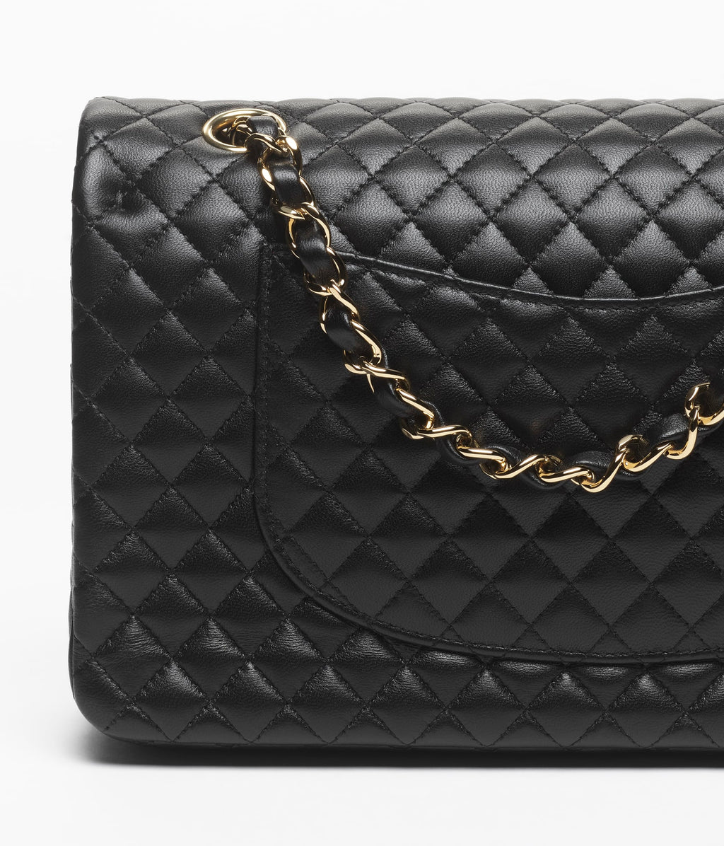 Chanel Classic 11.12 Handbag

Lambskin Leather
